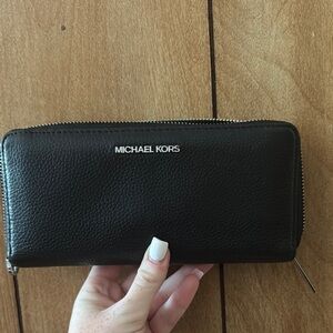 Michael Kors Black Zip Wallet